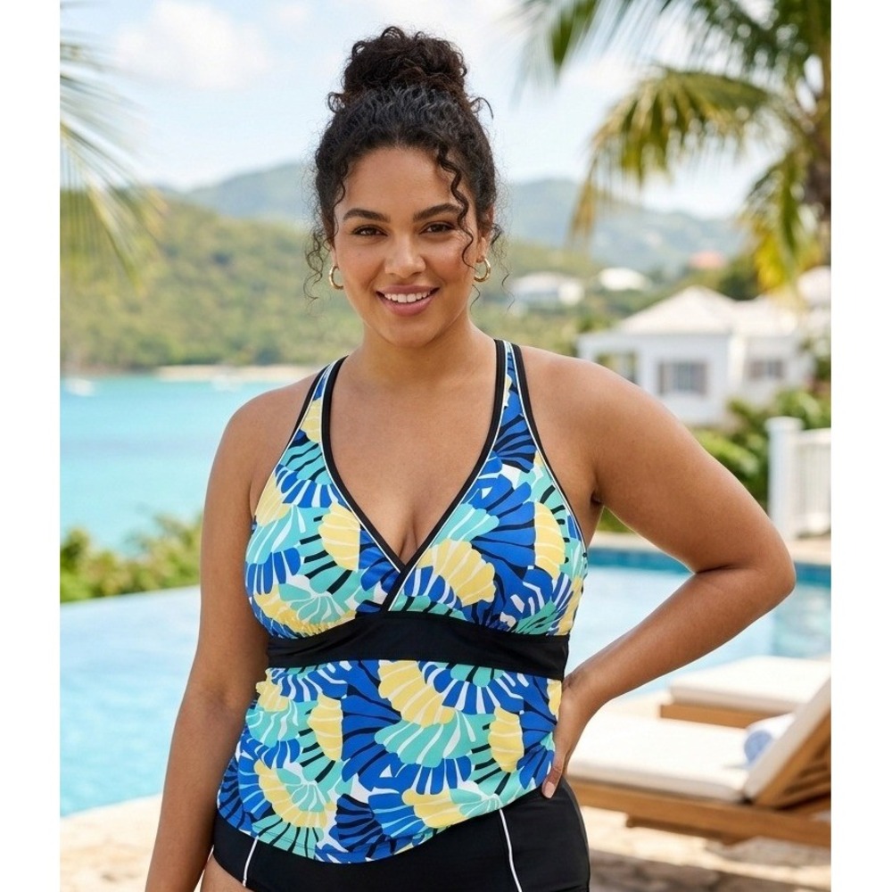 Free Country Blue Floral Racerback Tankini Swim Top Plus Size 2X (20W-22W) Beach